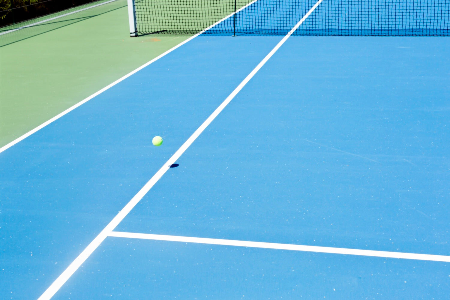 Ball on tennis court