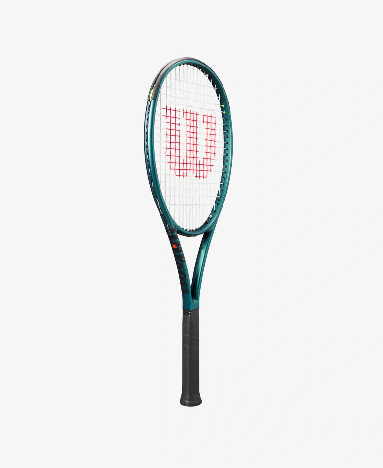 Wilson Blade 98 (16x19) V9 Tennis Racket